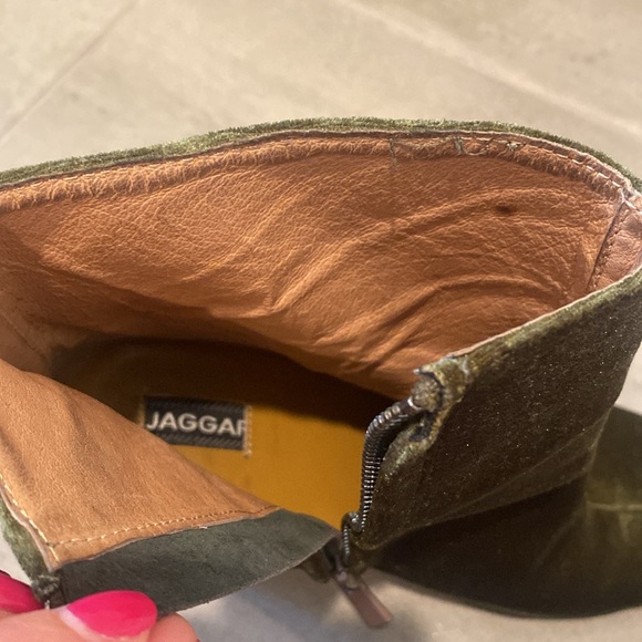 Jaggar Dark Green Velvet Ankle Boots - Picture 9 of 11